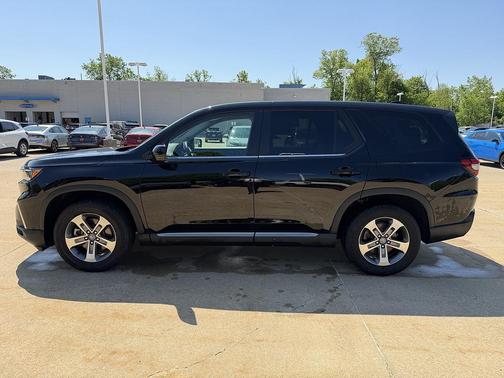 Crystal Black Pearl 2025 Honda Pilot EX-L