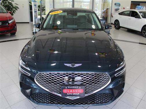 2025 Genesis G70 2.5T AWD