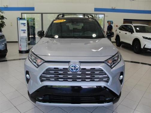 2021 Toyota RAV4 Hybrid SE