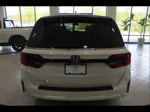 Platinum White Pearl 2025 Honda Odyssey EX-L