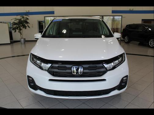 Platinum White Pearl 2025 Honda Odyssey EX-L