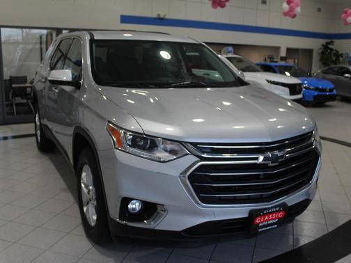 2018 Chevrolet Traverse LT Cloth