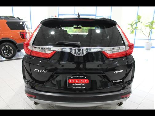 Crystal Black Pearl 2018 Honda CR-V Touring