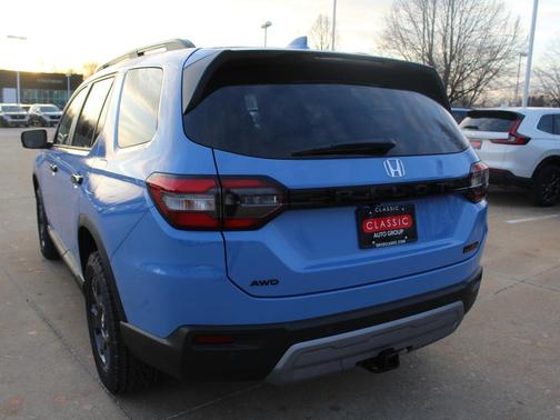 2025 Honda Pilot TrailSport