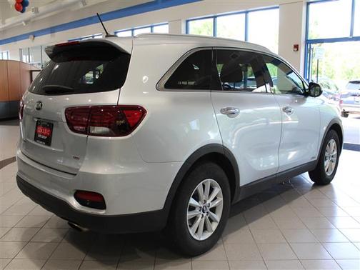 2020 Kia Sorento LX