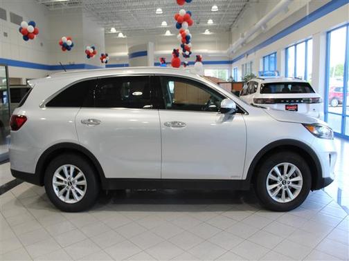 2020 Kia Sorento LX
