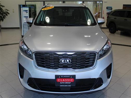 2020 Kia Sorento LX
