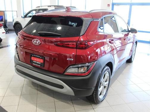 2023 Hyundai KONA SEL