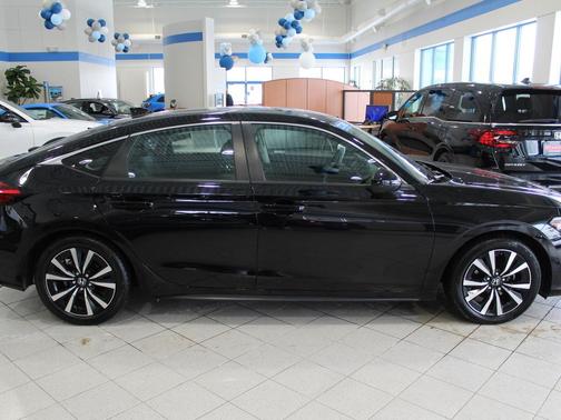 2023 Honda Civic EX-L