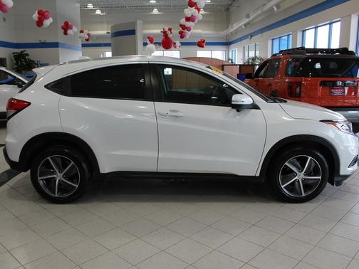 2021 Honda HR-V EX