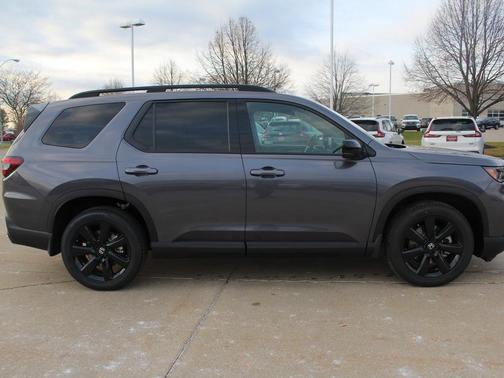 2025 Honda Pilot Black Edition