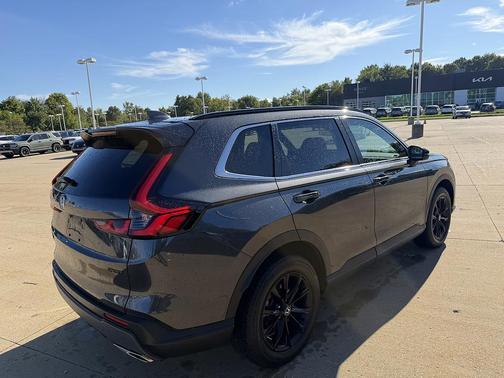 Meteorite Gray Metallic 2025 Honda CR-V Hybrid Sport AWD