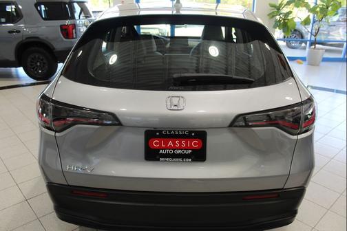 2023 Honda HR-V LX