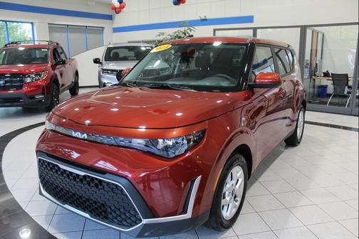 2023 Kia Soul LX