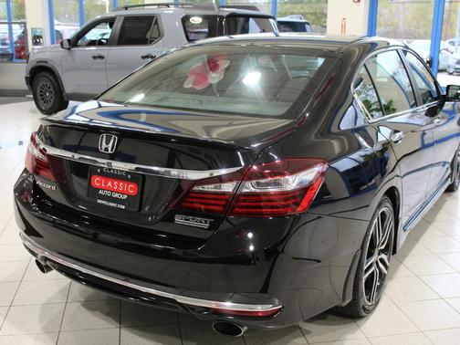 2017 Honda Accord Sport SE