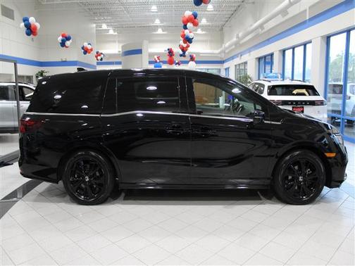 2023 Honda Odyssey Sport