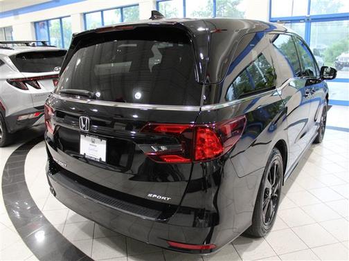 2023 Honda Odyssey Sport