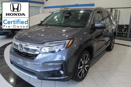 2022 Honda Pilot Touring 8-Passenger