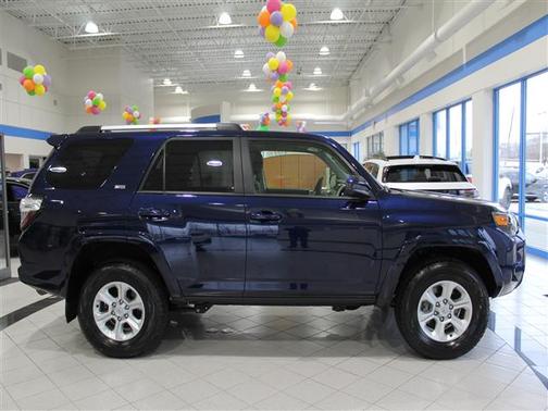 2024 Toyota 4Runner SR5