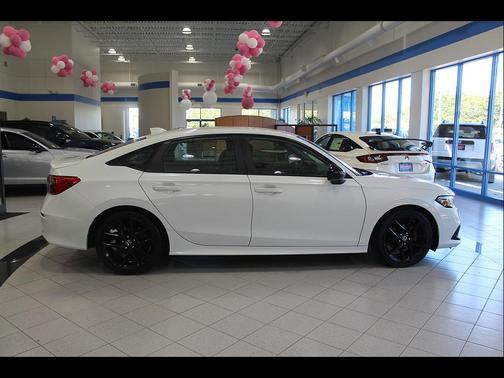 Platinum White Pearl 2024 Honda Civic Sport
