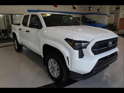 Ice Cap 2024 Toyota Tacoma SR