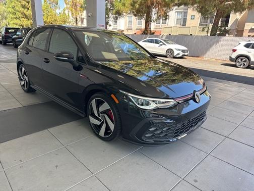 2022 Volkswagen Golf GTI 2.0T SE