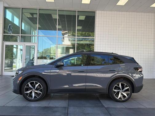 Pure Gray 2023 Volkswagen ID.4 Pro S
