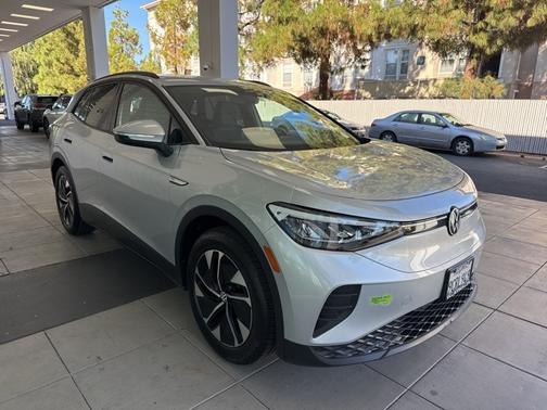 2022 Volkswagen ID.4 Pro