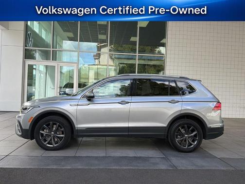 Pyrite Silver Metallic 2023 Volkswagen Tiguan 2.0T SE