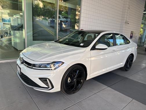 2025 Volkswagen Jetta 1.5T SE