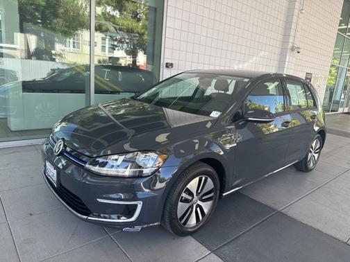 2019 Volkswagen e-Golf SE
