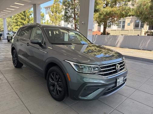 2024 Volkswagen Tiguan 2.0T SE