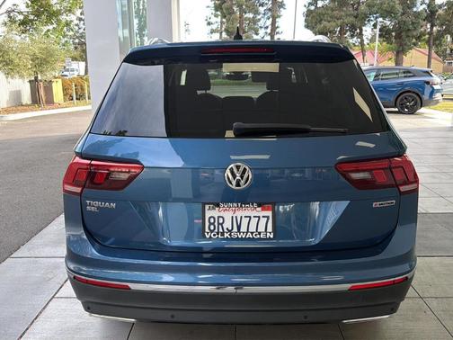 Silk Blue Metallic 2020 Volkswagen Tiguan 2.0T SEL