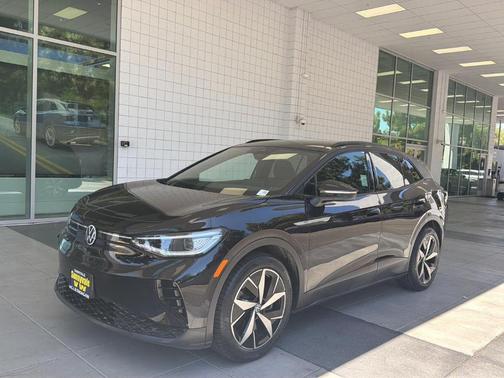 Deep Black Pearl Effect 2023 Volkswagen ID.4 Pro S