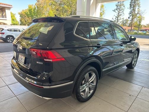 2020 Volkswagen Tiguan 2.0T SEL