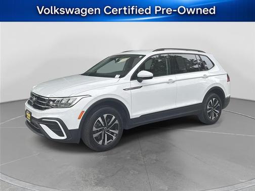 Pure White 2022 Volkswagen Tiguan 2.0T S