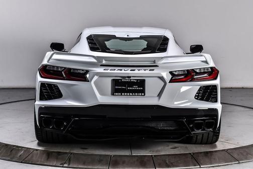 Arctic White 2023 Chevrolet Corvette Stingray w/3LT