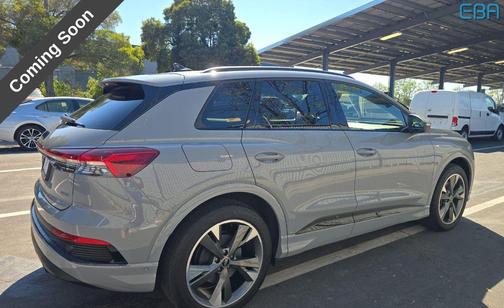 Pebble Gray 2024 Audi Q4 e-tron Prestige 55 quattro