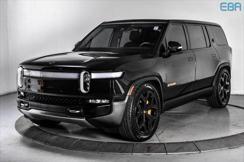 2023 Rivian R1S Adventure