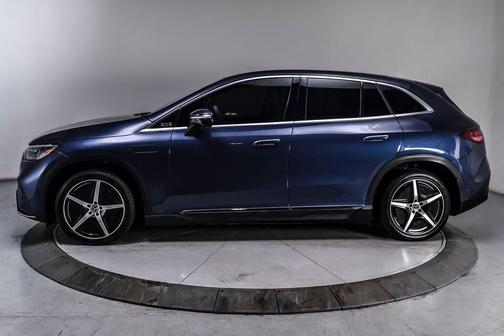 Twilight Blue Metallic 2023 Mercedes-Benz EQE 500 4MATIC
