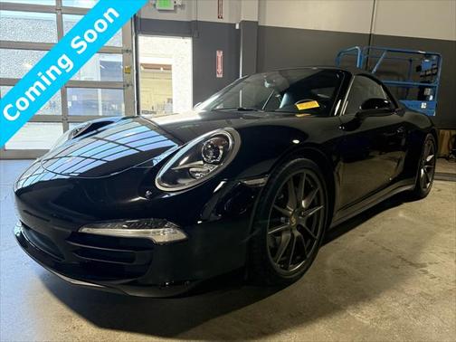 2014 Porsche 911 Carrera 4