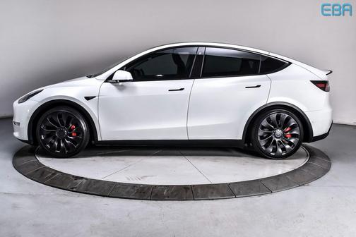 2022 Tesla Model Y Performance Dual Motor All-Wheel Drive