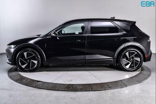 2025 Hyundai IONIQ 5 SE