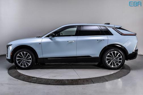 2024 Cadillac LYRIQ Sport