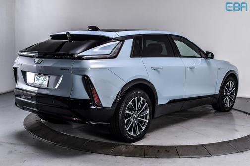 2024 Cadillac LYRIQ Sport