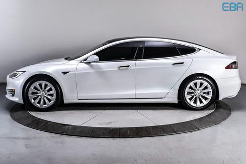2020 Tesla Model S Long Range Plus
