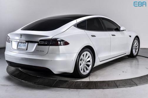 2020 Tesla Model S Long Range Plus