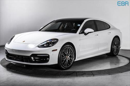 2022 Porsche Panamera 4 Platinum Edition