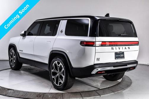 2025 Rivian R1S Adventure Dual Motor Standard Pack