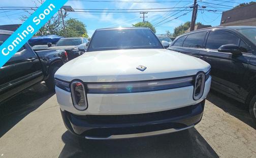 2025 Rivian R1S Adventure Dual Motor Standard Pack